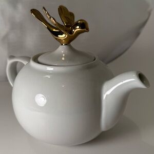 Mc2 By Top Choice White Teapot With Golden Bird